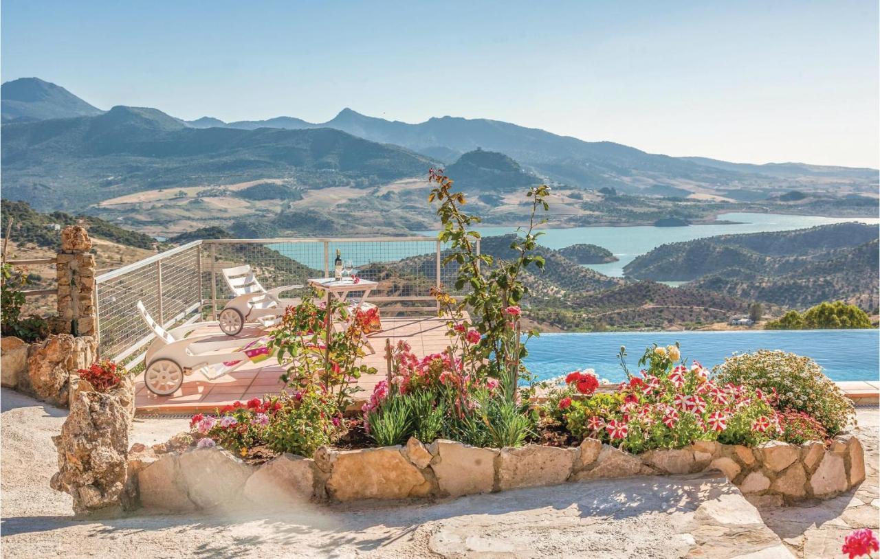 Awesome Home In Cadiz With Swimming Pool El Gastor Εξωτερικό φωτογραφία